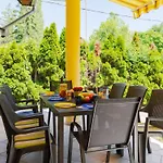 Apartamento Jokai By Interhome Balatonszarszo