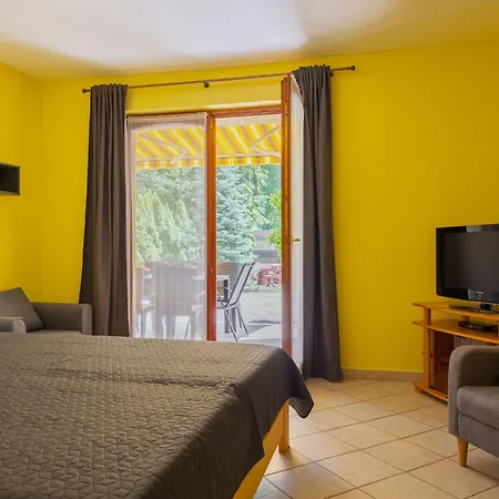 Jokai By Interhome *