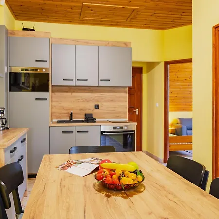 Apartamento Jokai By Interhome