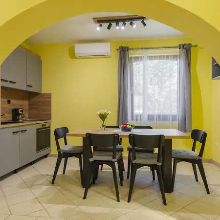 Apartment Jokai By Interhome Balatonszarszo